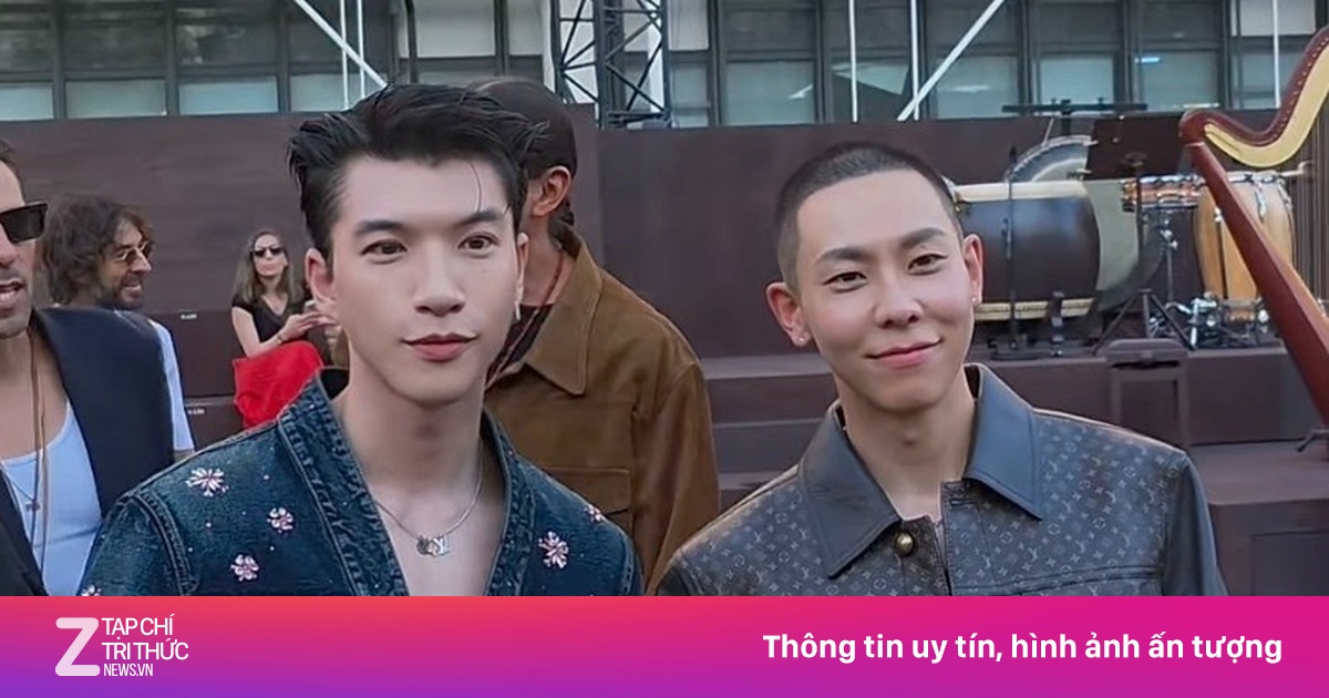 HIEUTHUHAI ngồi hàng đầu ở show thời trang Paris