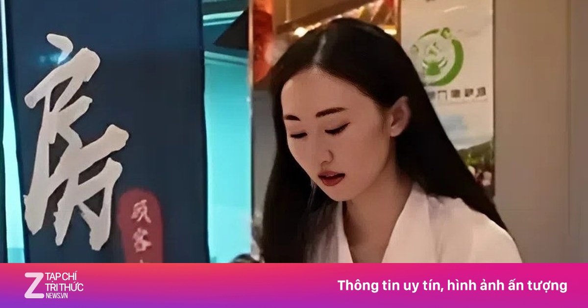 Nữ diễn viên làm bồi bàn kiếm sống