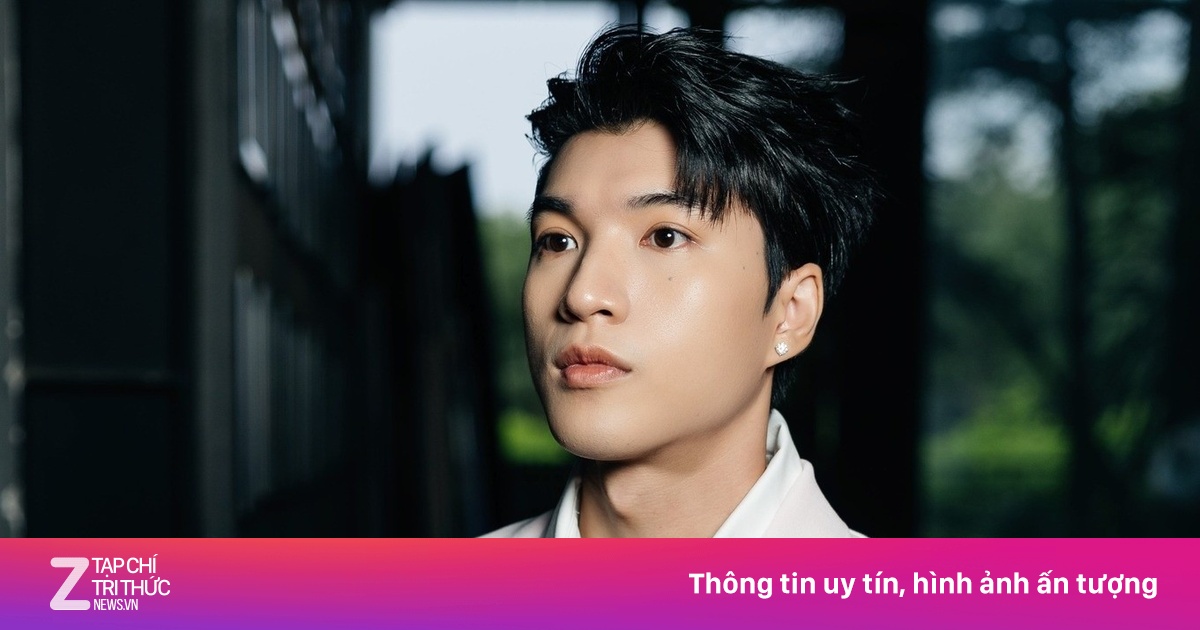 Card của dàn Anh trai 'say hi' được rao bán hơn 60 triệu đồng