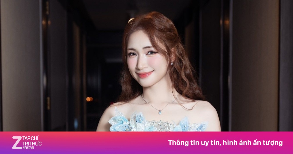 Hòa Minzy, Mỹ Tâm ủng hộ hàng trăm triệu đồng cho miền Trung