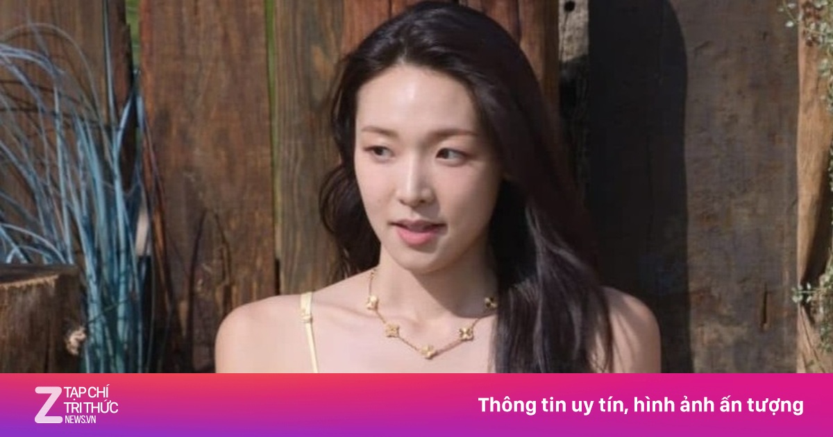 Hoa hậu bị chỉ trích vì cùng lúc tán tỉnh 4 người