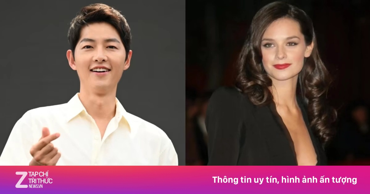 Song Joong Ki lộ diện bên vợ Tây
