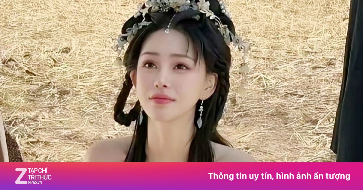 Nữ diễn viên bị sàm sỡ