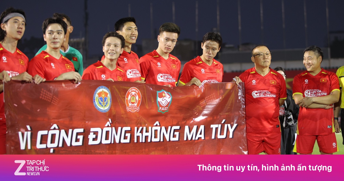 Dàn tuyển thủ Việt Nam hội ngộ HLV Park Hang-seo