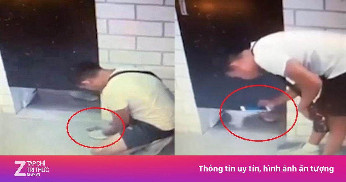 Người đàn ông quay lén cô gái trong phòng thử đồ  - Xã hội - ZNEWS.VN 