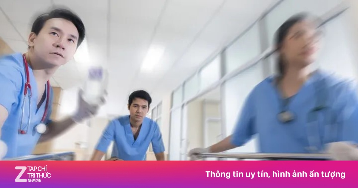 Một người Nga đột quỵ nặng được bác sĩ Việt Nam điều trị thành công