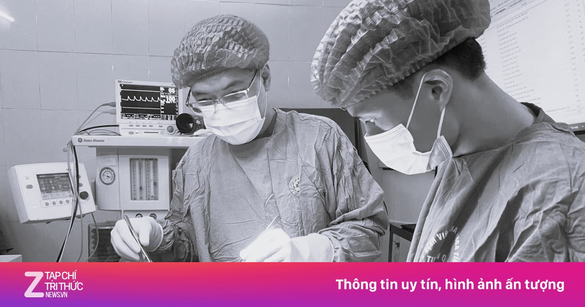 Bé 4 tuổi nhập viện với vùng đầu thủng sâu do bị chó nhà cắn