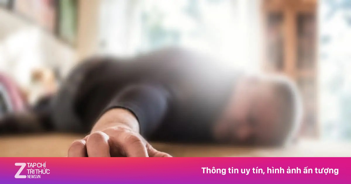 Vắt chanh vào miệng để sơ cứu đột quỵ, bác sĩ cảnh báo