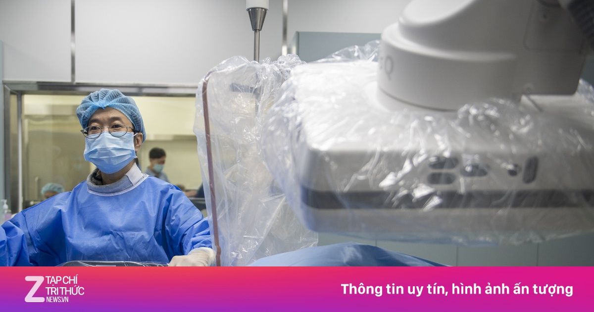 Xem bác sĩ Chợ Rẫy lập bản đồ 3D, hồi sinh nhịp tim trong vài giây