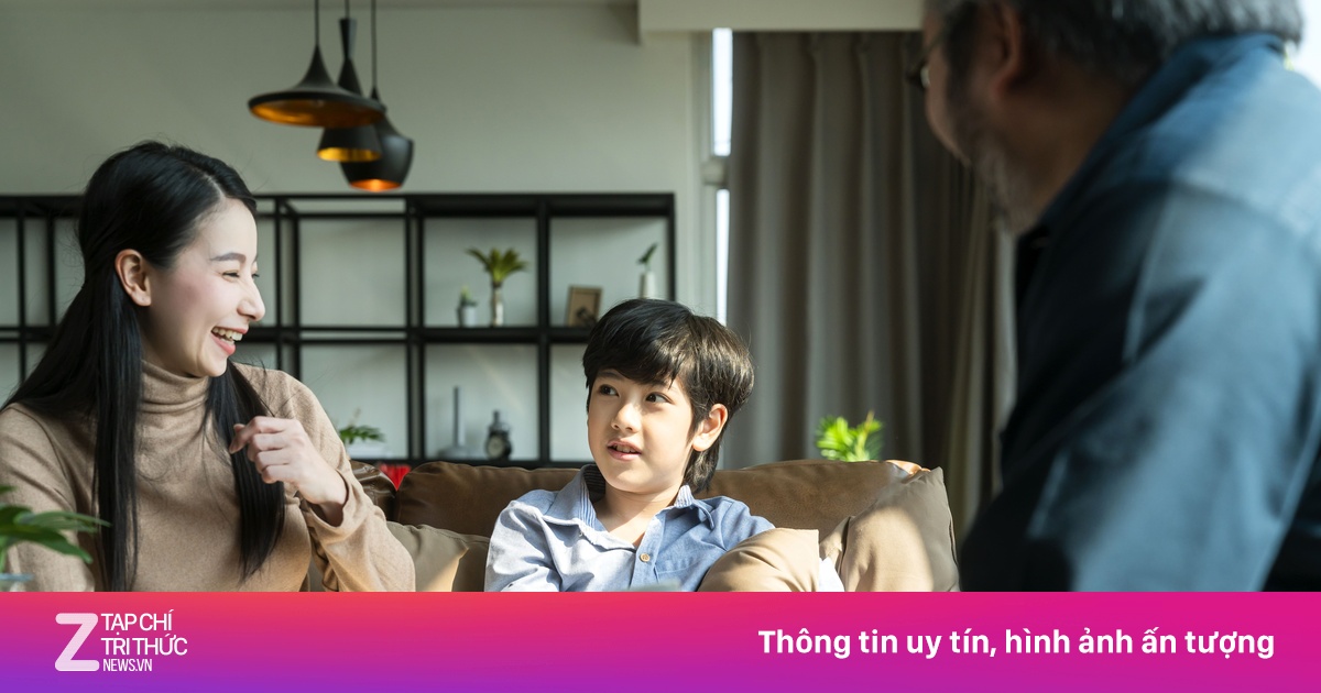 Nghiên cứu mới: Nuôi dạy con song ngữ không làm suy giảm gắn kết tình cảm mẹ con