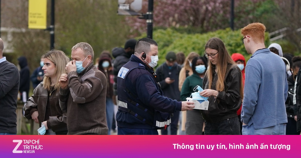 Căn bệnh khét tiếng gây náo động trường đại học ở Anh