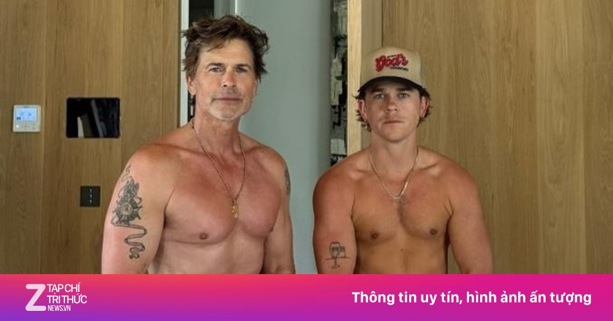 Tài tử Rob Lowe và con trai khoe cơ bắp