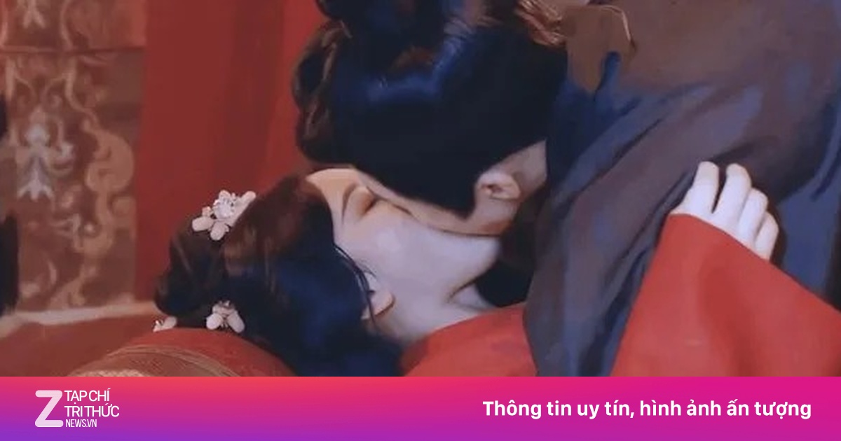 Cảnh động phòng gây sốt trong 'Khom lưng'