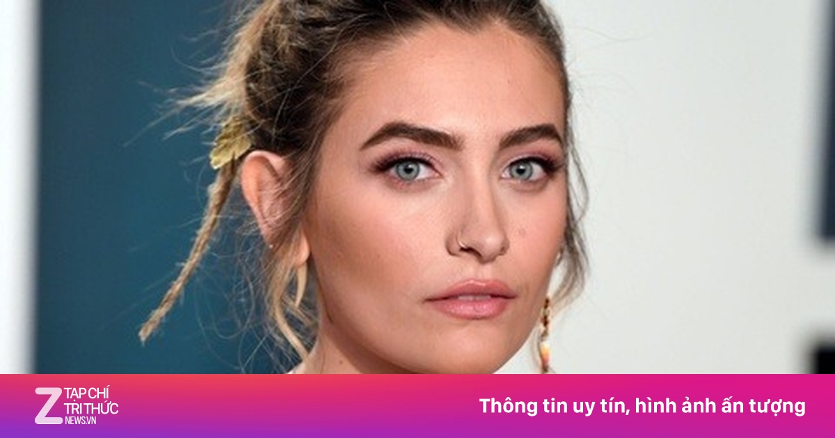 Con gái Michael Jackson thủng vách ngăn mũi