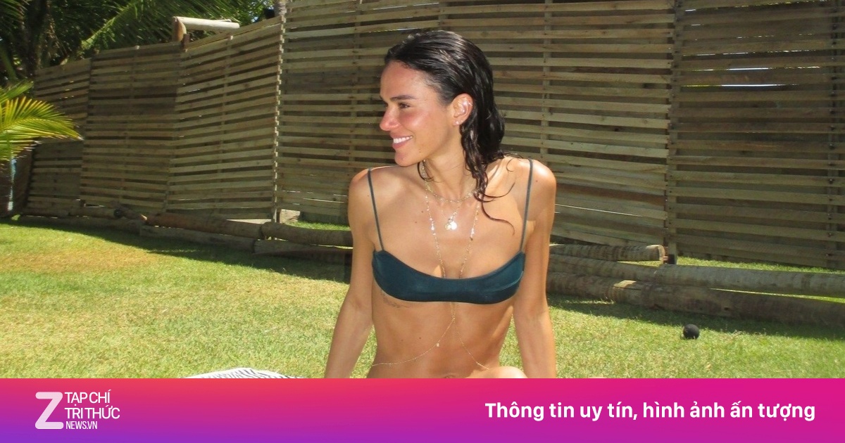 Shawn Mendes có bạn gái mới