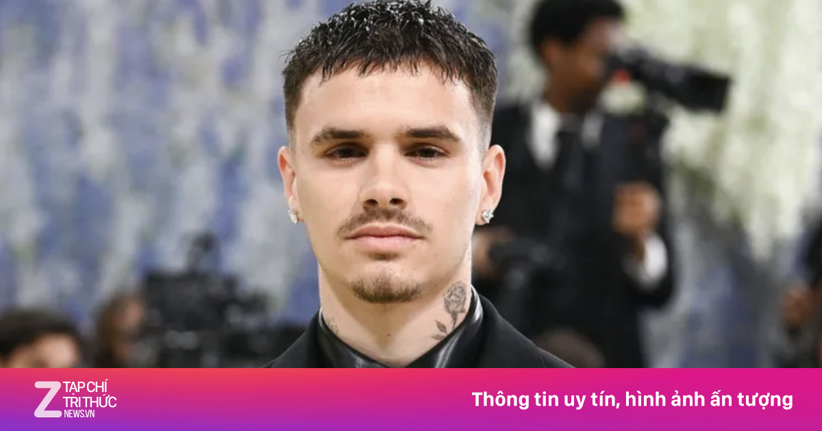 Quý tử nhà David Beckham gây chú ý