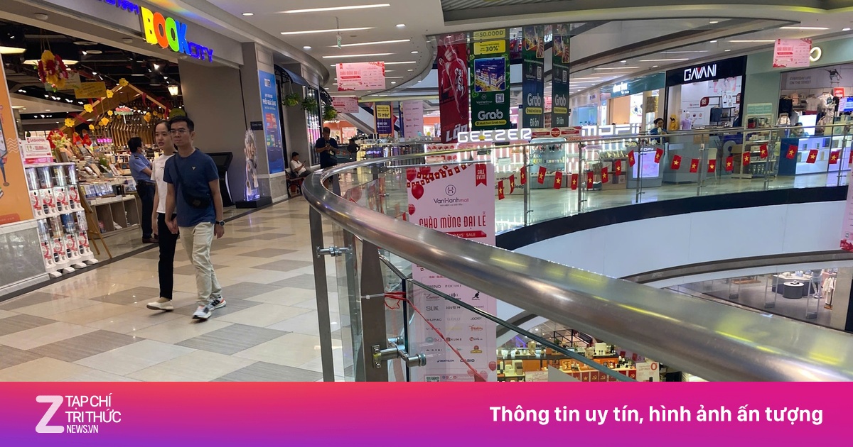 Hé lộ ông chủ Vạn Hạnh Mall; nữ 'đại gia’ Nguyễn Thị Út Em bị bắt