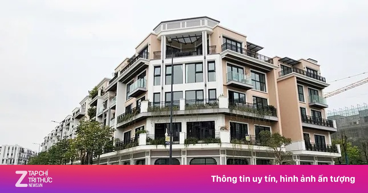 Bỏ công chứng cho tặng nhà đất: Cảnh báo rủi ro lách thuế