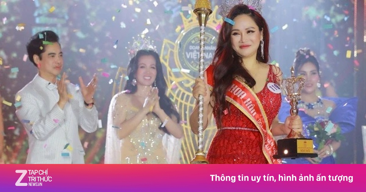 Hoa hậu làm sếp công ty chứng khoán