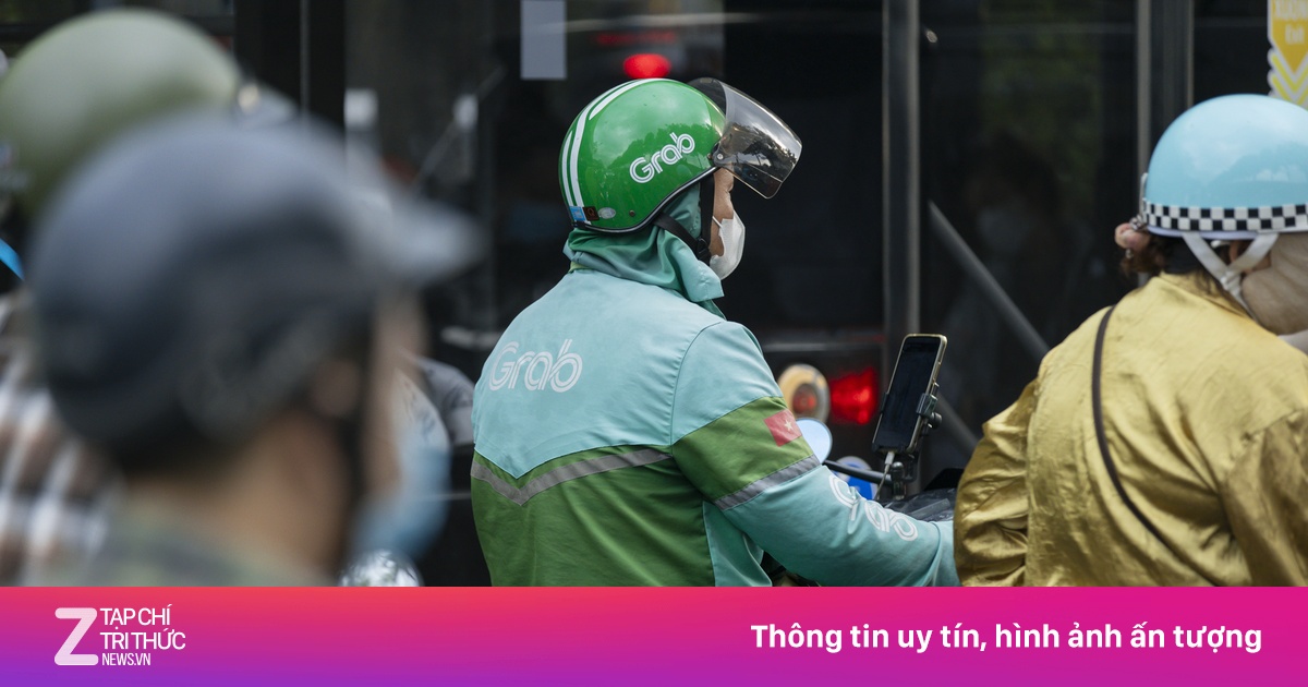 Trả giá gấp 2-3 lần vẫn khó gọi xe công nghệ sát Tết