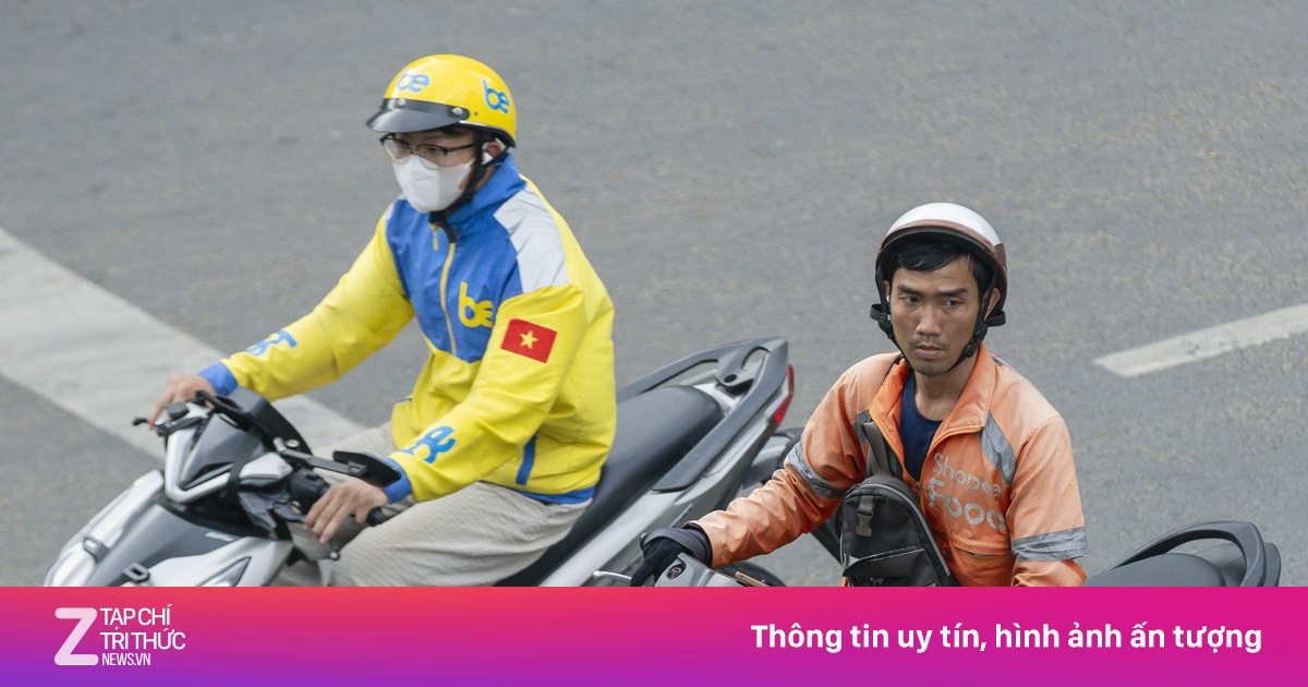 Tài xế 2 bánh đến thời được Grab, Be, Xanh SM tranh giành
