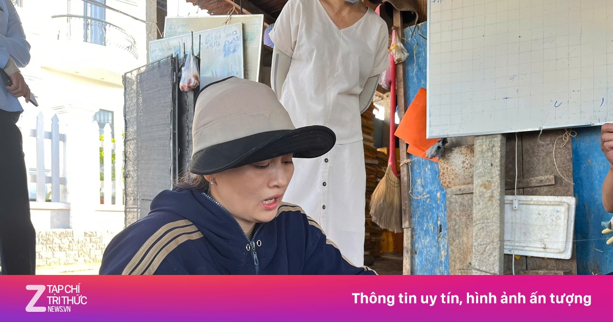 Phát hiện cơ sở bơm thạch rau câu vào tôm hùm chết đem bán
