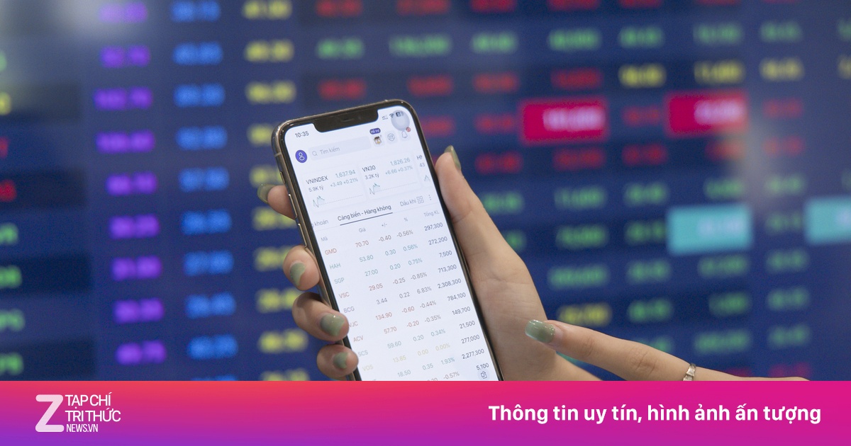 Cổ phiếu 'họ Vin' kéo VN-Index tăng điểm trong phiên đầu năm mới