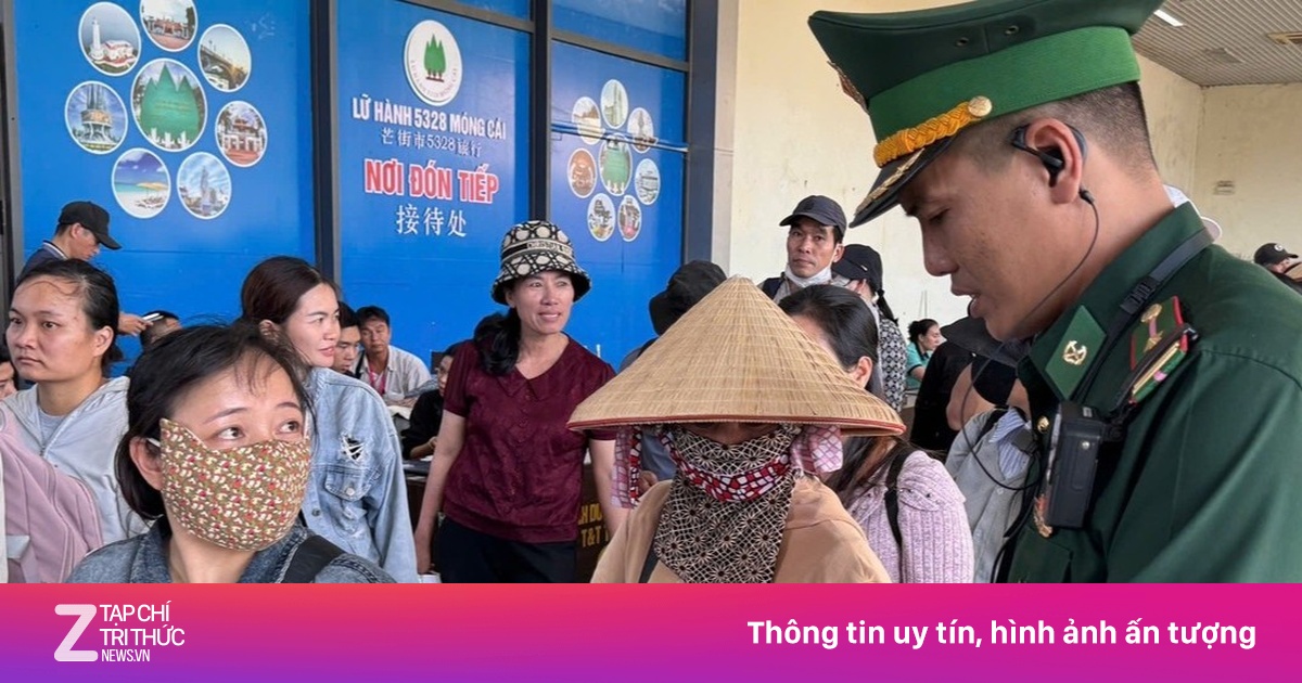 Tăng đột biến người xuất nhập cảnh qua cửa khẩu Móng Cái