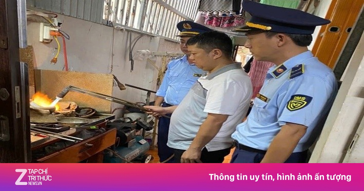 Tiệm vàng An Giang bị phạt 205 triệu, tiêu hủy 3 vòng tay vàng giả nhãn Chanel