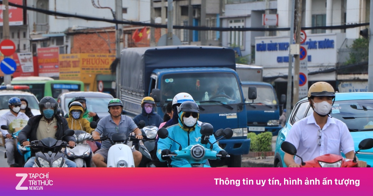 Giá xăng tăng, nhiều người tính chuyển sang xe điện