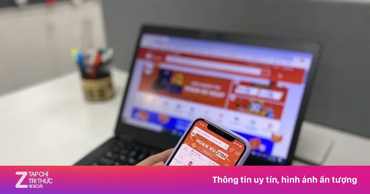 Lý do bắt buộc chuyển khoản lương, tiền công từ 5 triệu đồng