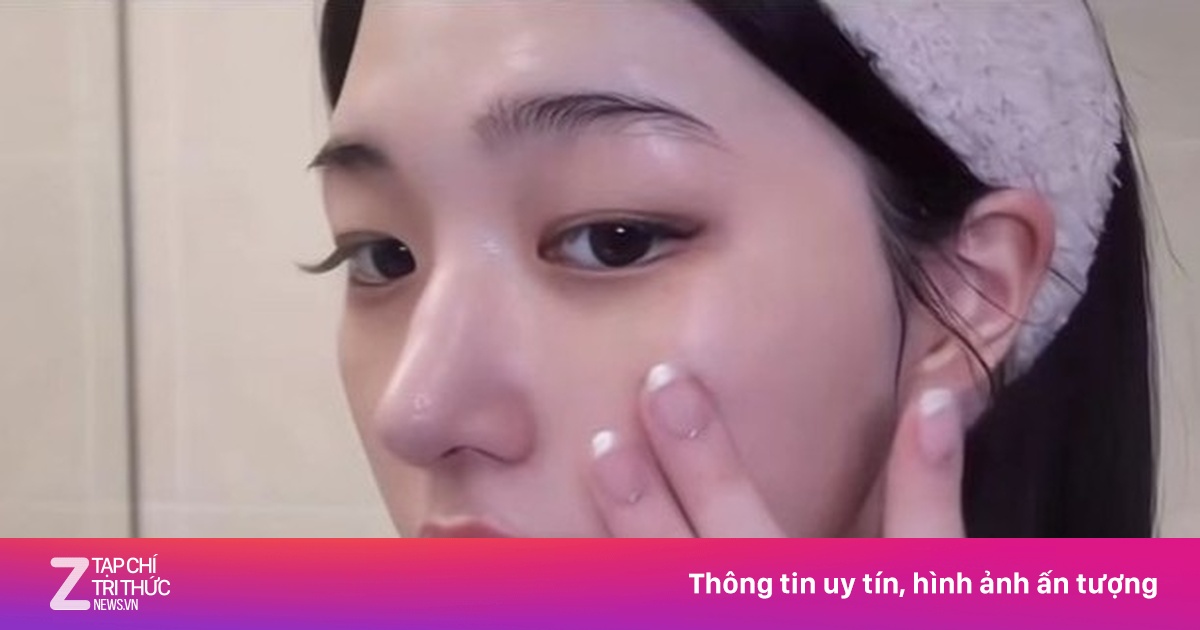 Thói quen sờ tay lên mặt gây hại gì?
