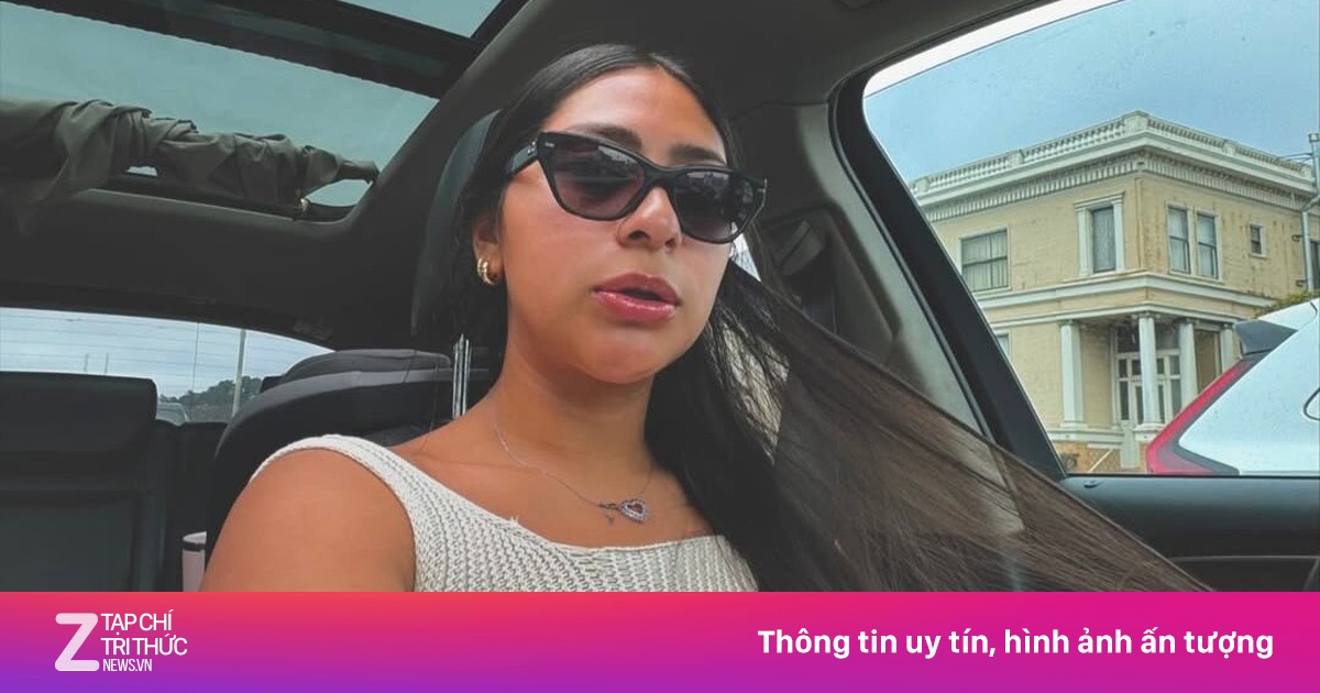 Nhân sự bị chỉ trích vì mặc short siêu ngắn đi làm