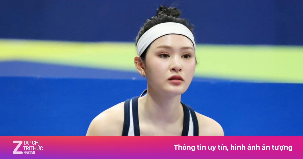 Tranh cãi phát ngôn chơi pickleball lúc 23h30 của Hiền Hồ