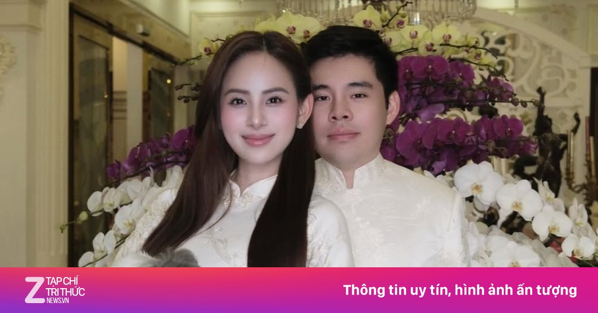 'Đại tiệc' áo dài Mùng 1 Tết