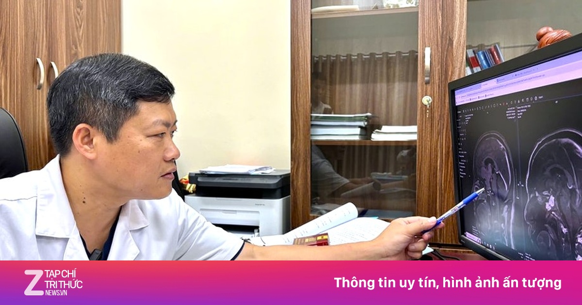 BV Việt Đức lần đầu phối hợp hai đường mổ, loại bỏ khối u não