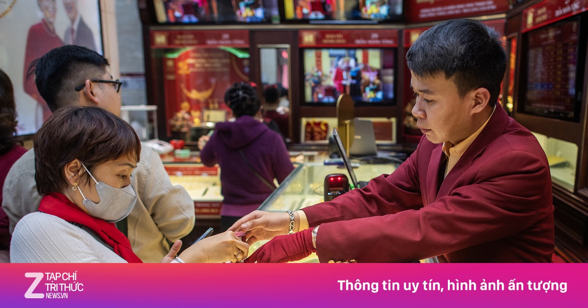 Tiệm vàng tiết lộ nguồn cung cho ngày vía Thần Tài