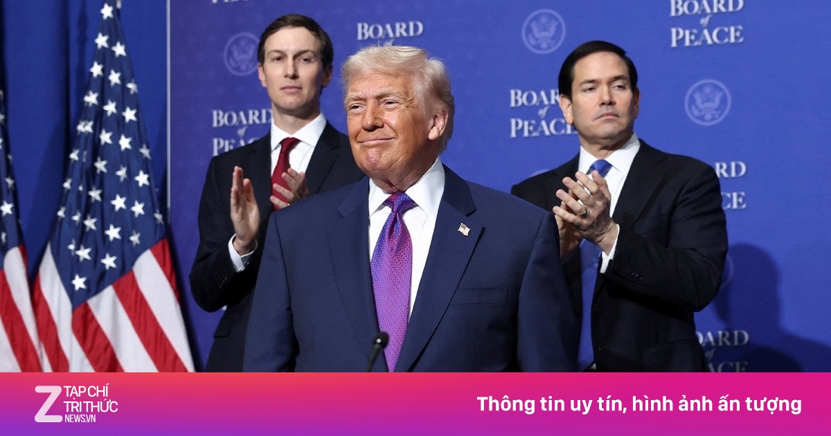 Chiến thuật phá hủy rồi mặc cả của ông Trump