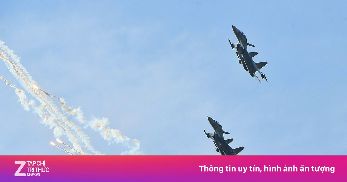Công nghệ bẫy nhiệt trên Su-30: 'Cơn ác mộng' của tên lửa tầm nhiệt