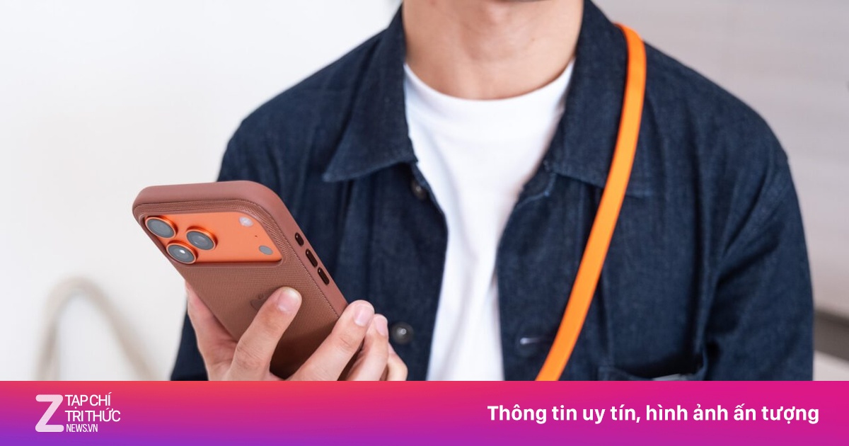 Dây đeo iPhone 1,7 triệu bất ngờ cháy hàng