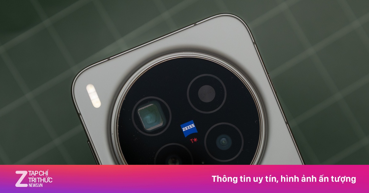 Điện thoại siêu zoom có thay được máy ảnh?
