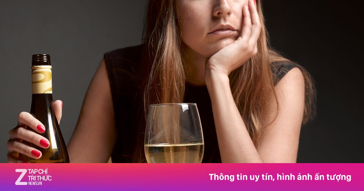 Những thời điểm uống rượu gây nguy hiểm sức khỏe - Sức khỏe - ZNEWS.VN