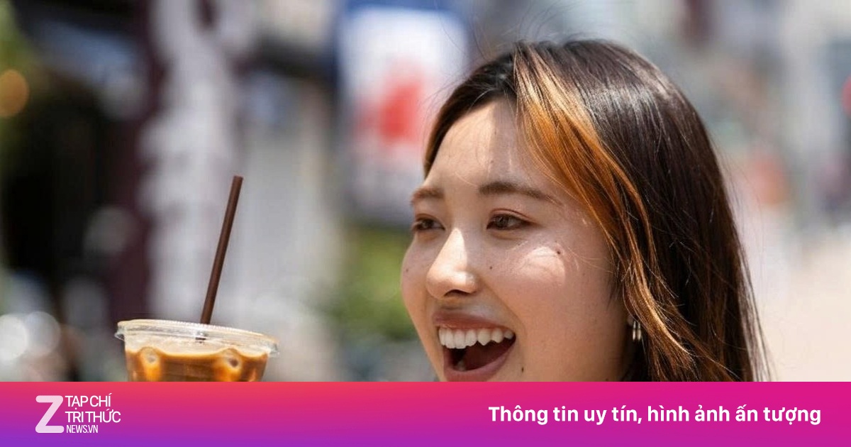 5 sai lầm khi uống cà phê tàn phá dạ dày, 'đầu độc' gan