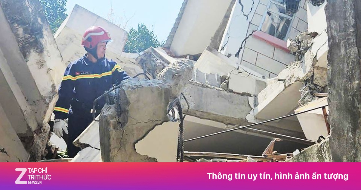 Lực lượng Bộ Công an tiếp cận hiện trường động đất ở Myanmar