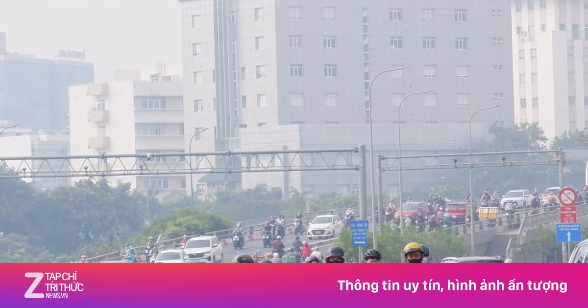 Điều chỉnh nhiều đường ở TP.HCM để chuẩn bị trận địa pháo lễ 30/4