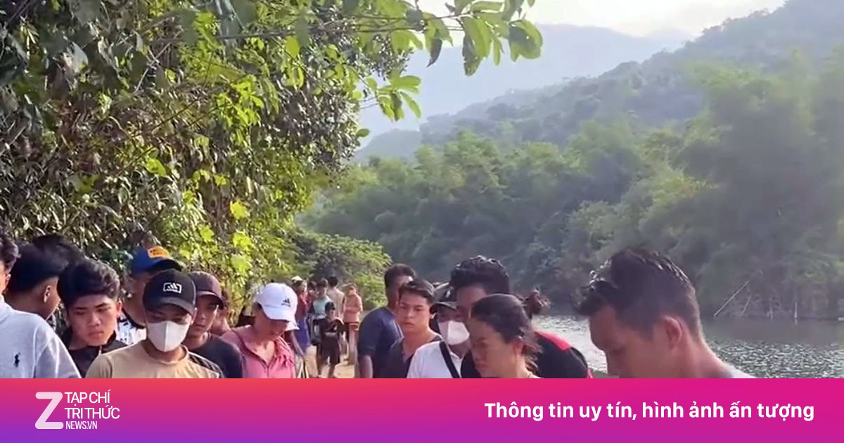 Cõng bạn lao ra hồ cứu bé trai, 2 thanh niên tử vong