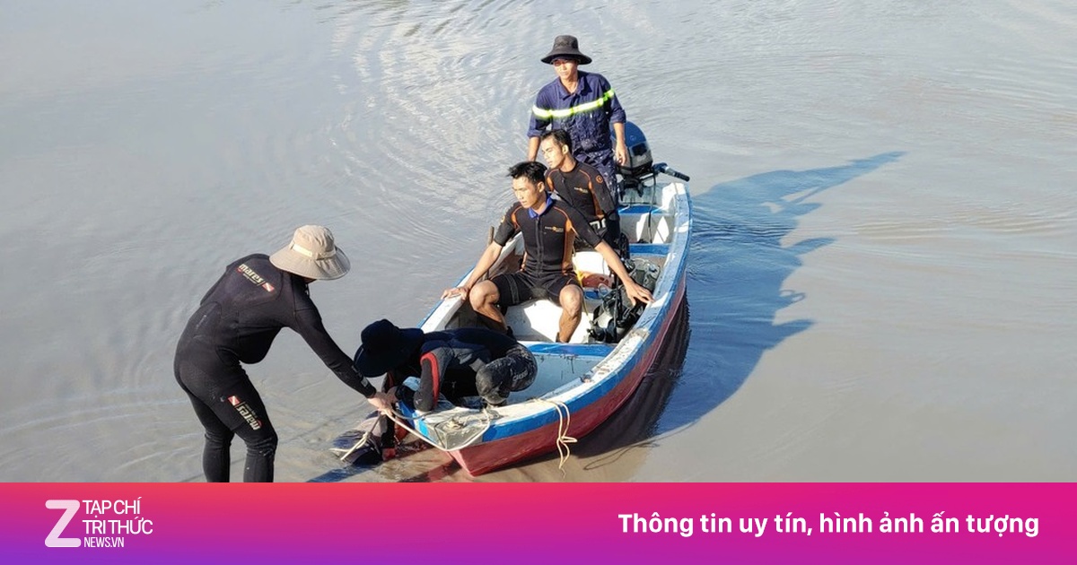Tìm thấy thi thể công nhân bị cuốn trôi trong mưa lớn ở Bình Dương