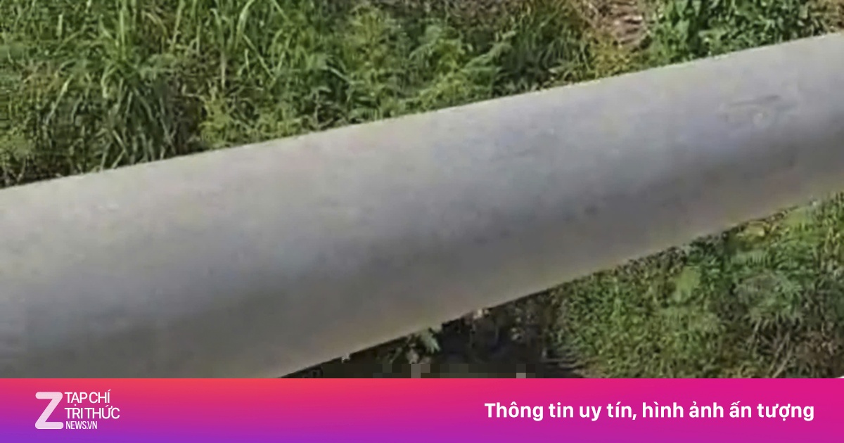 Phát hiện thi thể nam giới đang phân hủy nổi trên mặt nước