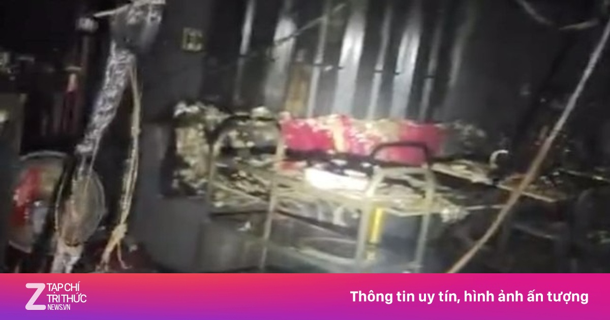 Khói bao trùm khách sạn lúc nửa đêm, 4 người may mắn được cứu thoát