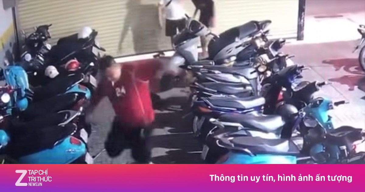 Công an xác minh clip người đàn ông đánh đập tàn nhẫn 2 thiếu niên